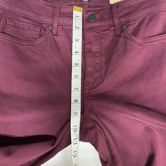 NYDJ Marilyn Straight Jeans Maroon Zip Fly Button Closure 5 Pocket Stretch 6 - Picture 7 of 16